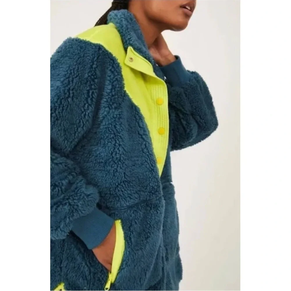 NWT FREE PEOPLE FP MOVEMENT fall to rise fleece quarter zip jacket mustard M - Picture 6 of 7